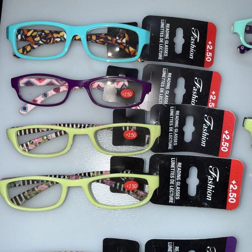 Lot of 11- NEW Assorted Reading Glasses +1.00, +1.50, +2.00 +2.50 Variety Colors